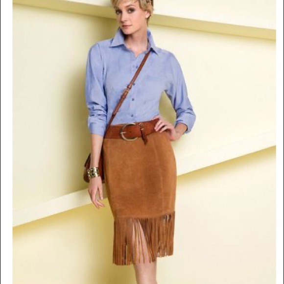 CARLISLE Genuine Suede Fringe Leather Skirt - Picture 2 of 12